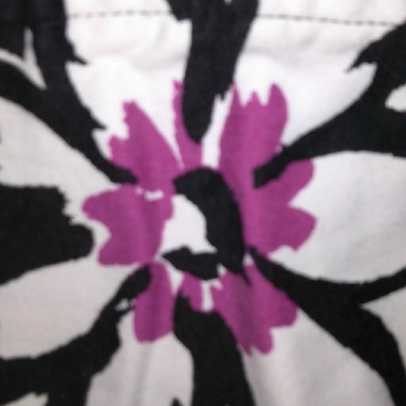 MAURICES XXL Fushia Black White Floral Cotton Spandex Skirt with Pockets - Picture 9 of 16